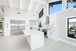 228 Tide Ave, Plantation Key, FL 33070 - Photo 14