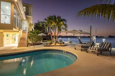 16805 Tamarind Road, Sugarloaf Key, FL 33042 - Photo 2