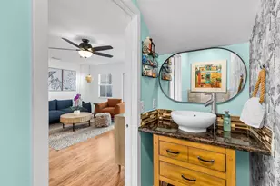 1075 Duval St, Key West, FL 33040 - Photo 14
