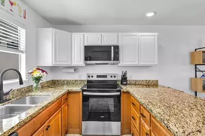 1075 Duval Street #R10, Key West, FL 33040 - Photo 8
