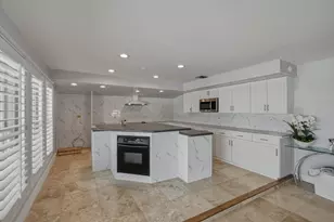 320 5th St, Key Colony, FL 33051 - Photo 16