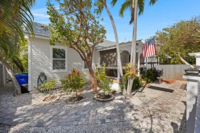 2211 Staples Avenue, Key West, FL 33040 - Photo 32