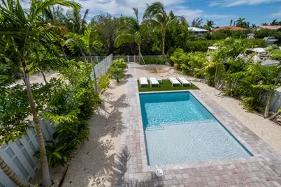 611 Sombrero Beach Road, Marathon, FL 33050 - Photo 16