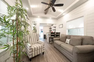 817 Pearl St, Key West, FL 33040 - Photo 12