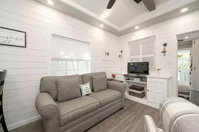 817 Pearl Street, Key West, FL 33040 - Photo 14