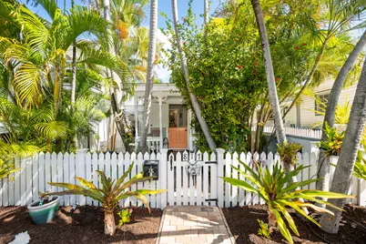 817 Pearl Street, Key West, FL 33040 - Photo 2