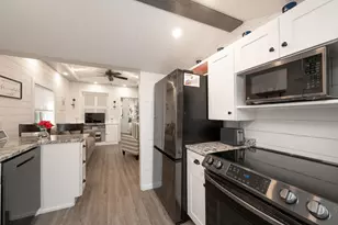 817 Pearl St, Key West, FL 33040 - Photo 22