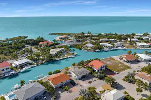154 S Indies Dr, Duck Key, FL 33050 - Photo 1
