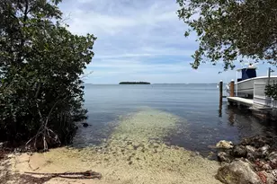13 Pirates Dr, Key Largo, FL 33037 - Photo 4