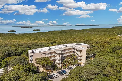 80450 Overseas Highway #APT 106, Upper Matecumbe Key Islamorada, FL 33036 - Photo 32