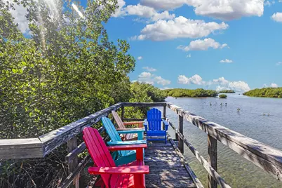 80450 Overseas Highway #APT 106, Upper Matecumbe Key Islamorada, FL 33036 - Photo 2