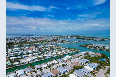 341 3rd Street, Key Colony Beach, FL 33051 - Photo 16