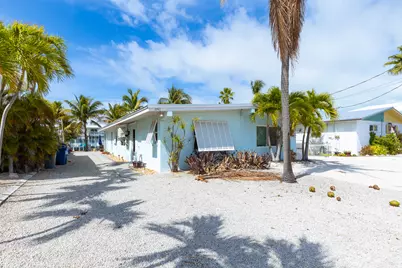 341 3rd Street, Key Colony Beach, FL 33051 - Photo 40