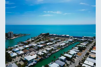 341 3rd Street, Key Colony Beach, FL 33051 - Photo 4