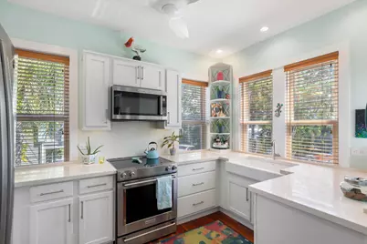 617 Fleming Street #APT 4, Key West, FL 33040 - Photo 10