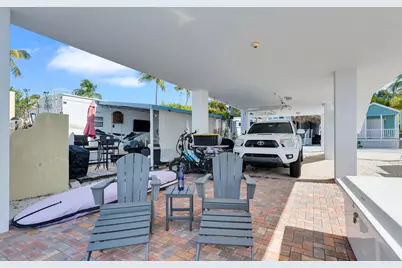 84961 Old Highway #18, Upper Sugarloaf Key, FL 33036 - Photo 38