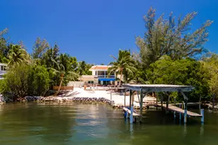 901 46th St, Marathon, FL 33050 - Photo 4