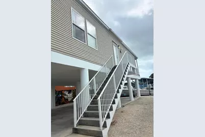 210 W 2nd Court, Key Largo, FL 33037 - Photo 2
