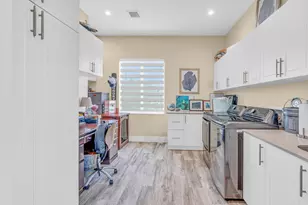 145 Venetian Dr, Lower Matecumbe, FL 33036 - Photo 42