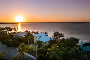 17041 Marlin Dr, Sugarloaf Key, FL 33042 - Photo 58