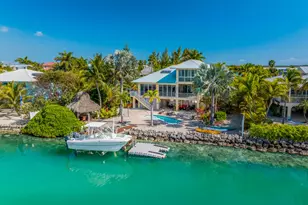 17041 Marlin Dr, Sugarloaf Key, FL 33042 - Photo 1