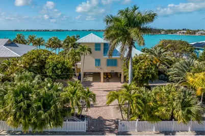 17041 Marlin Drive, Sugarloaf Key, FL 33042 - Photo 2