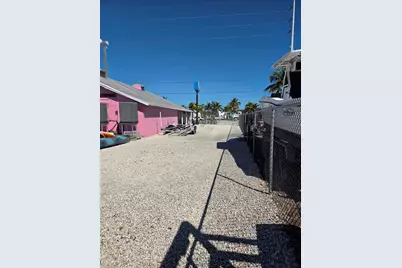 1825 Overseas Highway, Marathon, FL 33050 - Photo 12
