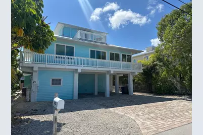 643 Indies Road, Ramrod Key, FL 33042 - Photo 2