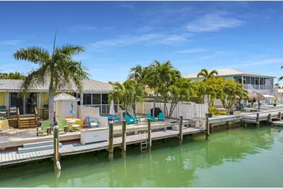 441 3rd Street, Key Colony Beach, FL 33051 - Photo 26