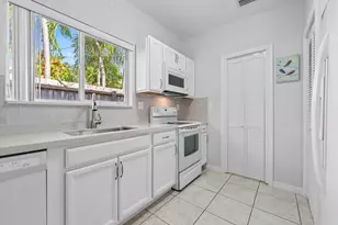6 SE Marlin Ave, Key Largo, FL 33037 - Photo 16