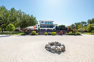 55 Ocean Front Dr, Key Largo, FL 33037 - Photo 16