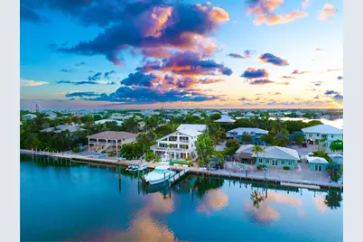 14 Avenue F, Marathon, FL 33050 - Photo 2