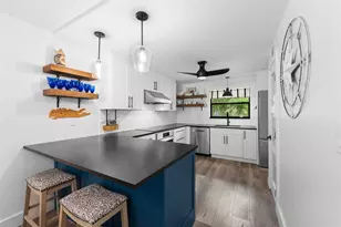 601 W Ocean Dr, Key Colony, FL 33051 - Photo 16