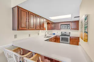 1001 W Ocean Dr, Key Colony, FL 33051 - Photo 14