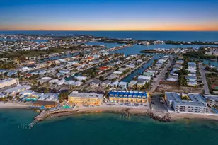 340-350 E Ocean Dr, Key Colony, FL 33051 - Photo 84