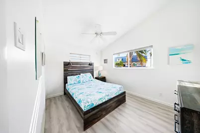 340-350 E Ocean Drive, Key Colony, FL 33051 - Photo 52