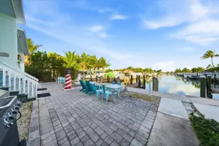 340-350 E Ocean Dr, Key Colony, FL 33051 - Photo 30