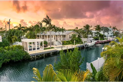 6 Calle Dos, Rockland Key, FL 33040 - Photo 1