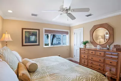 250 W Seaview Circle, Duck Key, FL 33050 - Photo 20