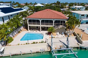 250 W Seaview Cir, Duck Key, FL 33050 - Photo 22