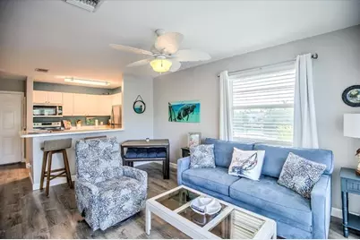 107 Avenue D #APT 211, Marathon, FL 33050 - Photo 4