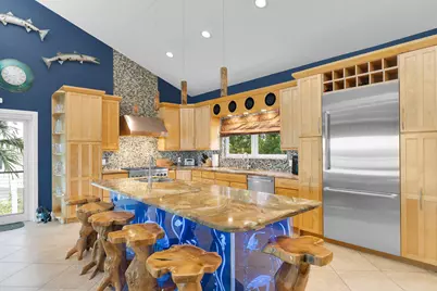 151 Lake Road, Plantation Key, FL 33070 - Photo 6