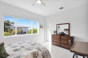 255 W Seaview Cir, Duck Key, FL 33050 - Photo 16