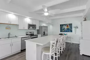 70 7th St, Key Colony, FL 33051 - Photo 10