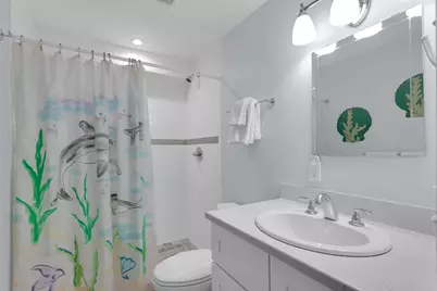 70 7th Street, Key Colony, FL 33051 - Photo 24
