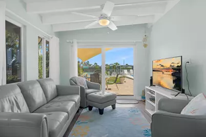 70 7th Street, Key Colony, FL 33051 - Photo 12