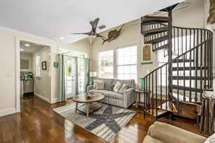 616 Caroline St, Key West, FL 33040 - Photo 2