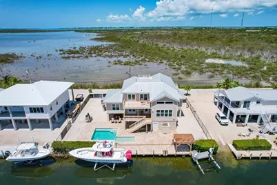 333 Indies Road, Ramrod Key, FL 33042 - Photo 2