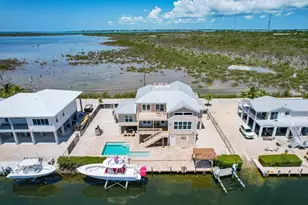 333 Indies Rd, Ramrod Key, FL 33042 - Photo 2
