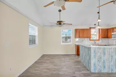 477 W 105th Street Ocean, Marathon, FL 33050 - Photo 10